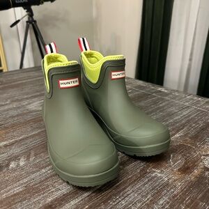 Hunter Olive Green Rain Boots